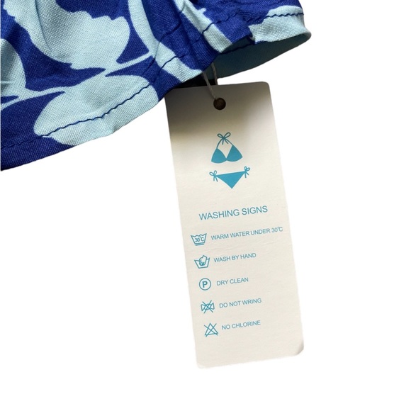 NWT V Neck Floral Print Sleeveless Ruffled Mini Dress (size XL) - Picture 7 of 10